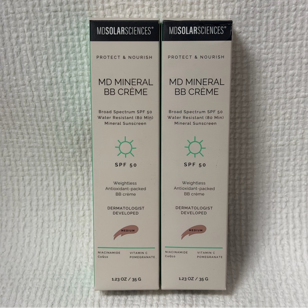 MDSolarSciences MD Mineral BB
Creme Medium SPF 50 1.23 oz. BB &
CC Cream